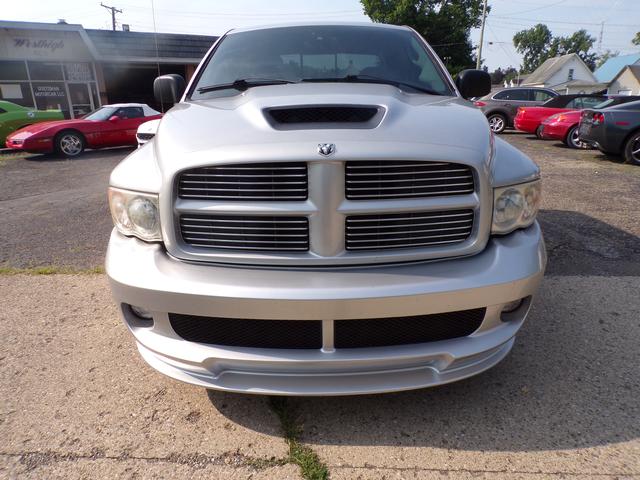 dodge ram srt-10 2005 3D7HA18H35G832747 image dodge ram srt-10 2005 3D7HA18H35G832747 image